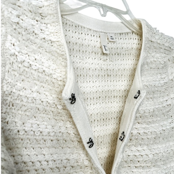 NWT Frenchi Chenille Long Sleeve Crop Cardigan Cream Bone XS Boxy - Picture 6 of 12